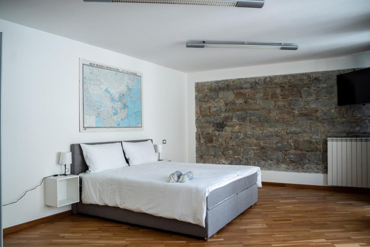 9B The Appartments Триест Экстерьер фото
