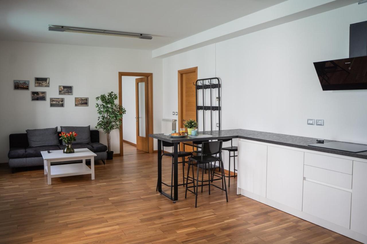 9B The Appartments Триест Экстерьер фото