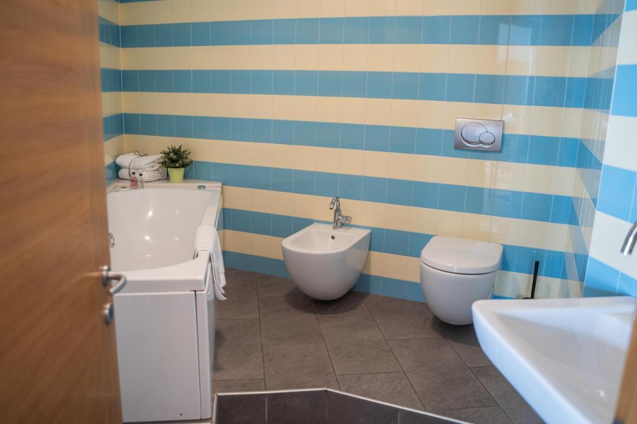 9B The Appartments Триест Экстерьер фото