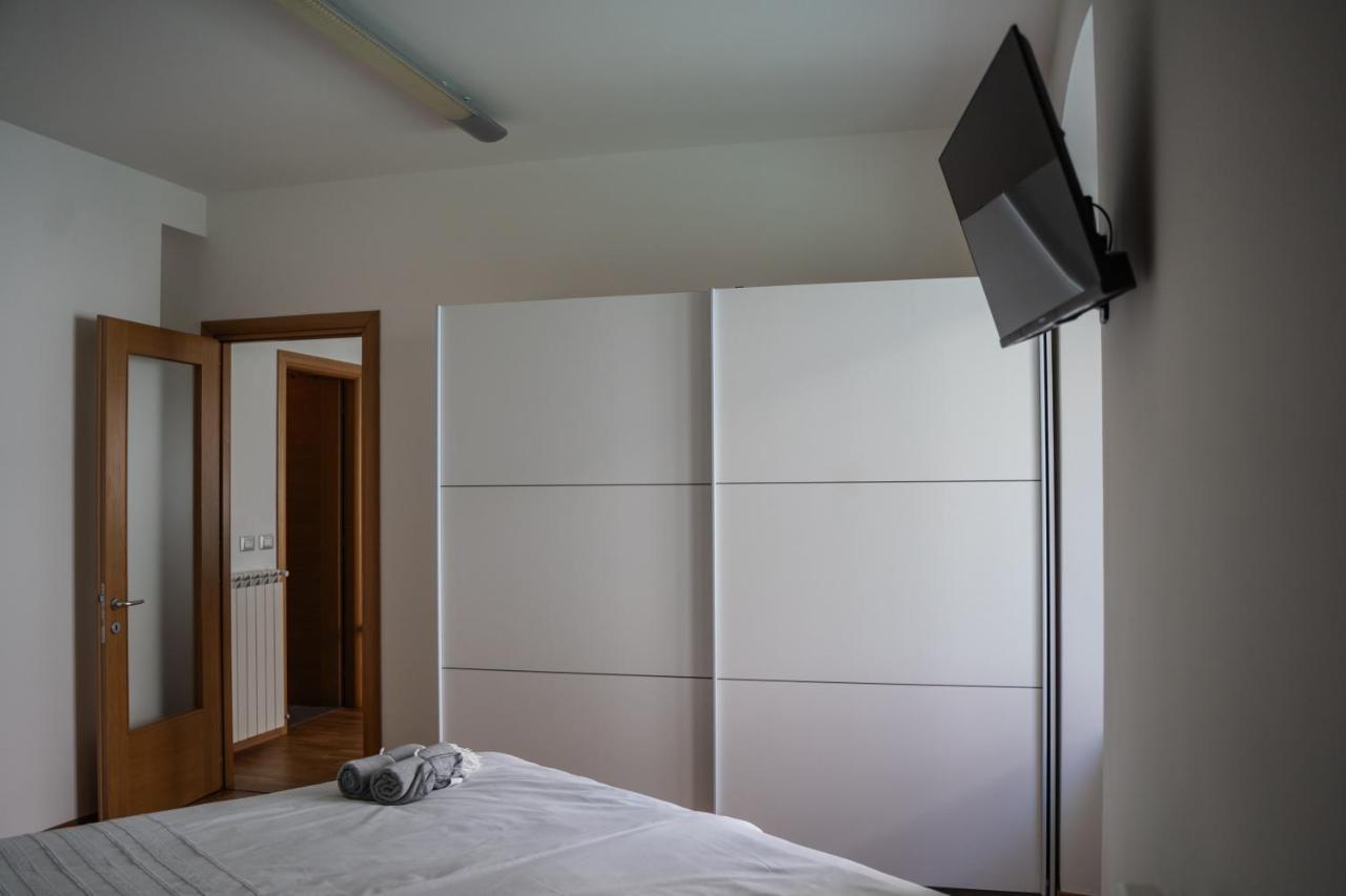 9B The Appartments Триест Экстерьер фото